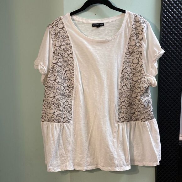 Plus size women’s Lane Bryant T-shirt size18/20 - Picture 1 of 4